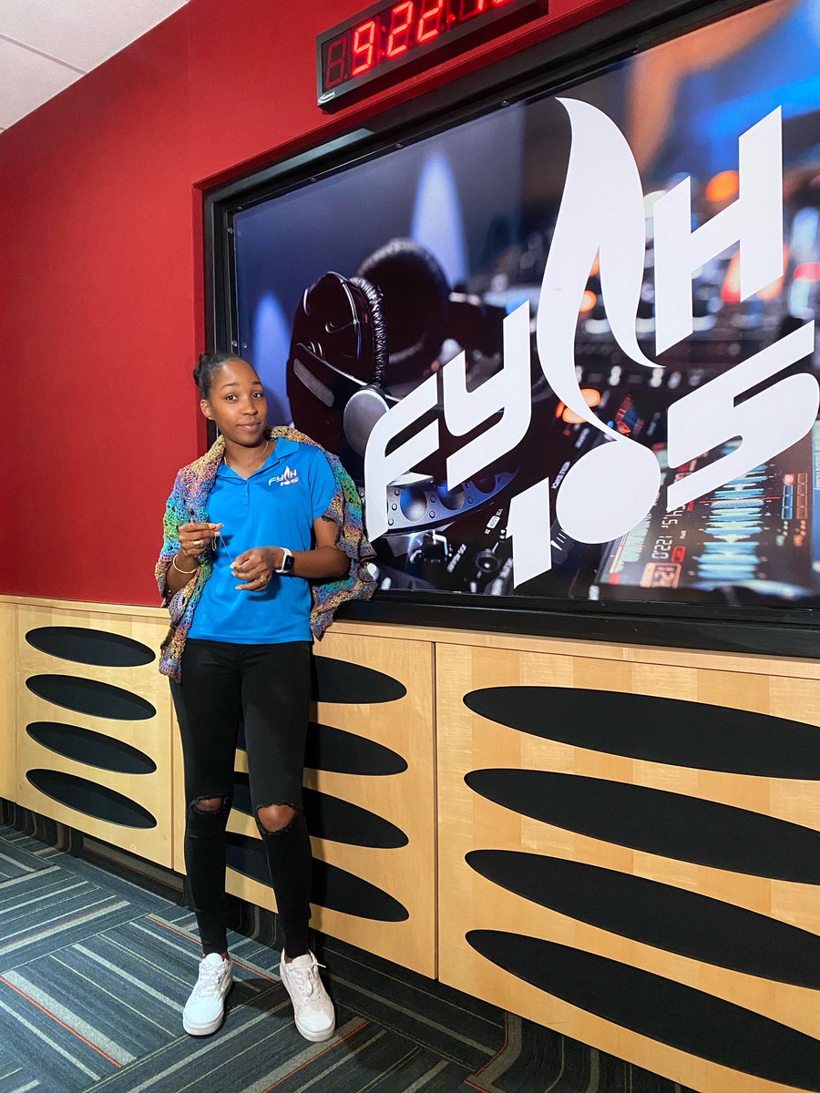 jadethajem's tweet photo. Goooood morning!!!!! We live on @fyah105 now!  @the_bimshow @Bambinomusik log on at https://t.co/8yBIrdceem or 105.7/105.9 #wedehponfyah #fyahsquad https://t.co/n9nsnYl0LA