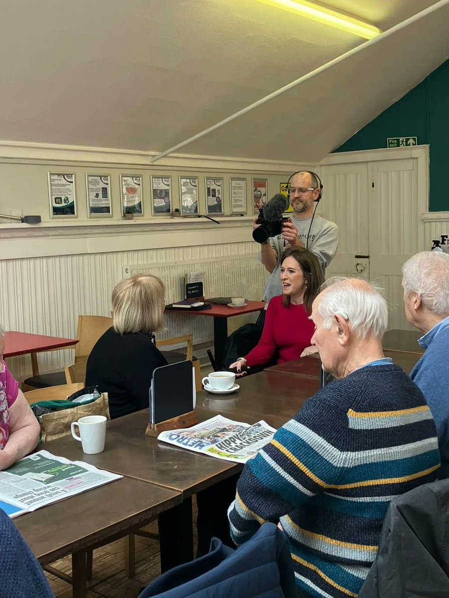 CEO, Caroline Ridley and local users of Hop 50+ being interviewed by @bbcsoutheast regarding @BrightonHoveCC removing all parking meters in the City. #Brighton #Hove Tune in to @bbcsoutheast news this evening to watch the full interview.