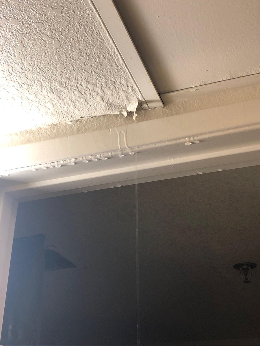 WeInvisible's tweet image. This is an email sent to #fresnohomelessunion from a resident at a #projecthomekey shelter ran by @TPOCC_1970 &amp;amp; owned by @CityofFresno,
&quot;I currently live at Sage commons motel and I had a issue with my roof leaking and several times I went to the office to complain about my roof