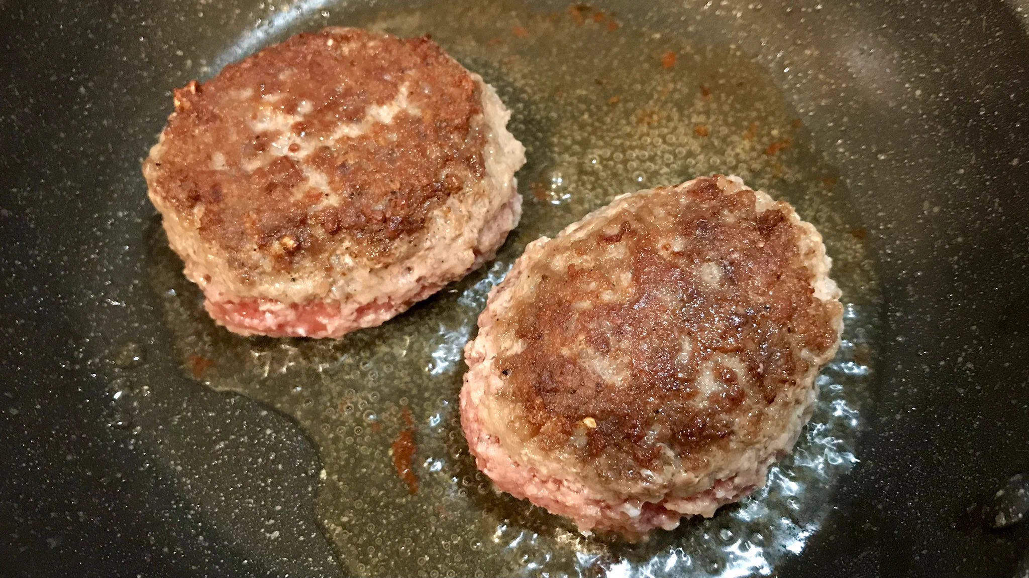 食べ終わるのがもったいない！ハンバーグ作るなら真似してほしい『丼ぶり』レシピ