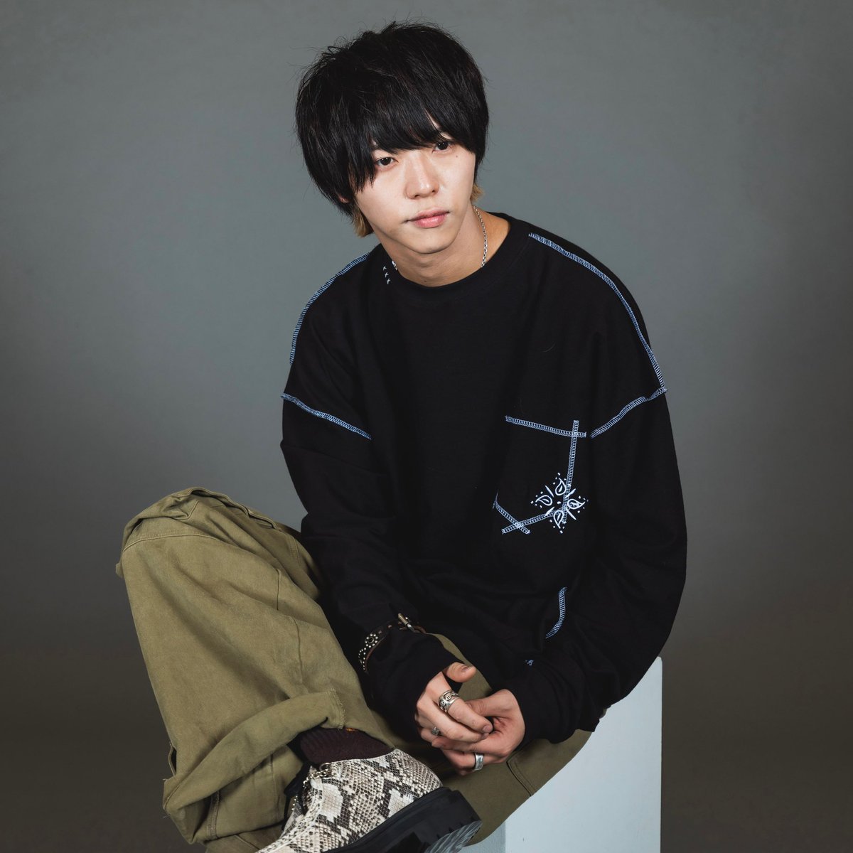 CHRONOIZM_JAPAN's tweet photo. 【🎁プレゼント企画🎁】

03/30(木)発売の新作から��好きな商品を抽選で1名様にプレゼント！！

【✖︎応募方法✖︎】
このアカウントをフォロー&amp;RT
※引用RTで当選確率UP⤴️

▲03/30(木)21:00時結果発表▲

https://t.co/bcqyNLf0co https://t.co/2rAxJbxl60