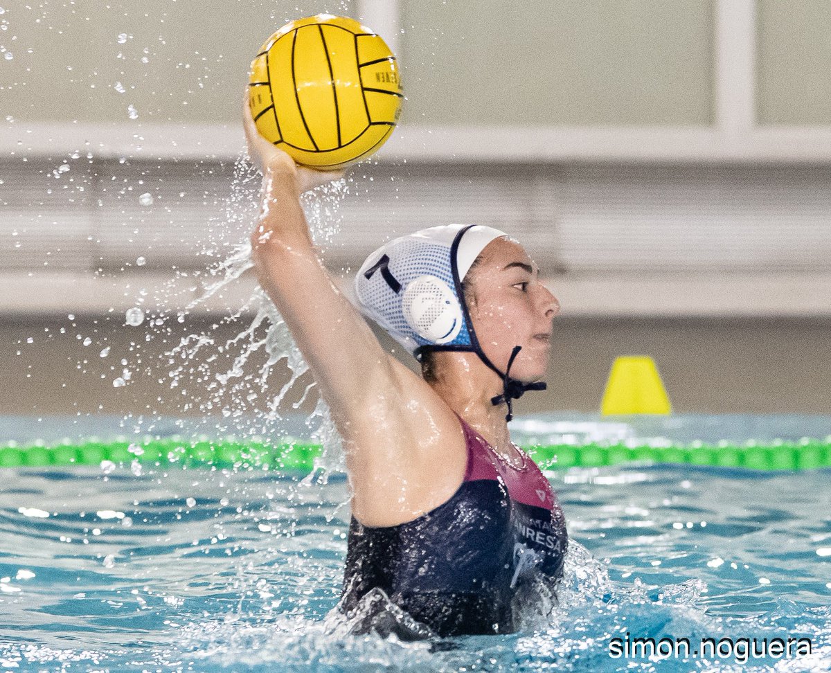 CNManresa_'s tweet photo. Aquest cap de setmana els nostres equips de #waterpolo han guanyat TOTS els partits que han jugat (alevins, absolut masculí, absolut femení, cadet masculí i cadet femení).
Una jornada rodona 👌🏻
Enhorabona nois/es!
#elbarretdeltet #fibracat #EstructuresArqué
#90anysCNManresa https://t.co/qjPGtq8HXz