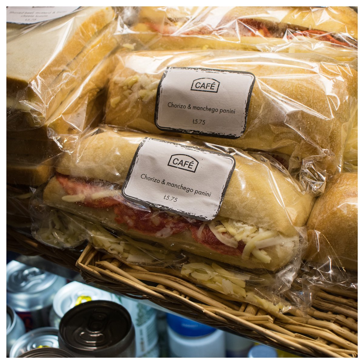 MallGallCafe's tweet photo. Our Mall Galleries Café at the Mall Galleries will be opening again from March 30 - April 08 for the new 'Royal Institute of Painters in Water Colours Exhibition'.

#CraftedCoffee
#BakedGoods
#ColdDrinks
#FreshlyBaked
#TeaSelection

@Cooks_Partners @MallGallCafe https://t.co/vscsVWD96T