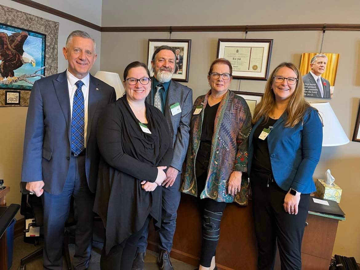 katrinae13's tweet photo. @cathy_evanochko, Terry Wilde, Kelly Meissner and I had a lovely meeting with Ted Falk to discuss #RareDiseases as part of @raredisorders on the Hill! #Canada4Rare #CdnPoli #CdnHealth https://t.co/4saqmvzn3u