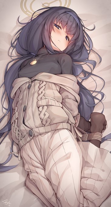 #みなさん去年の今頃はどんな絵描いてましたか
ウイ縛ってました 