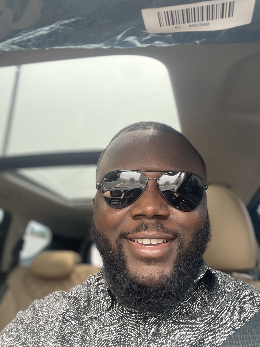 Your favorite pharmacist is taking Monday easy😄...💊