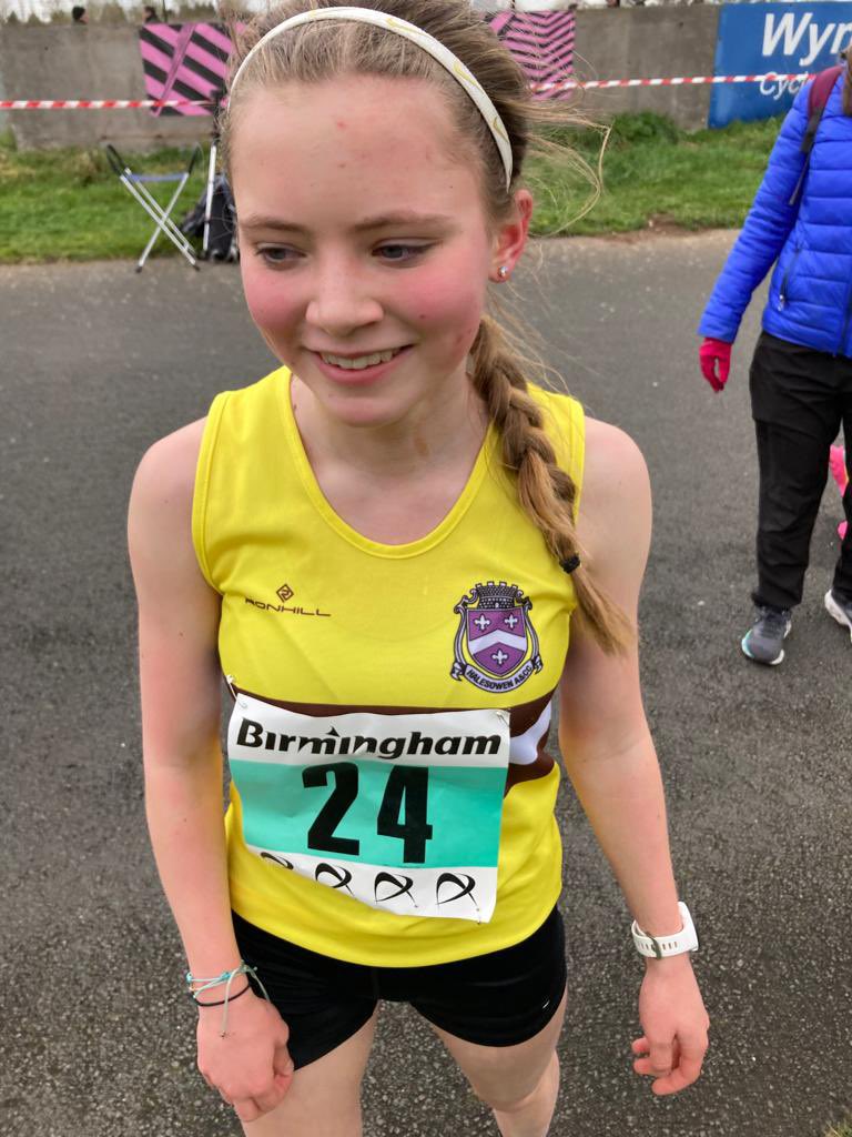 louise collins tweet media