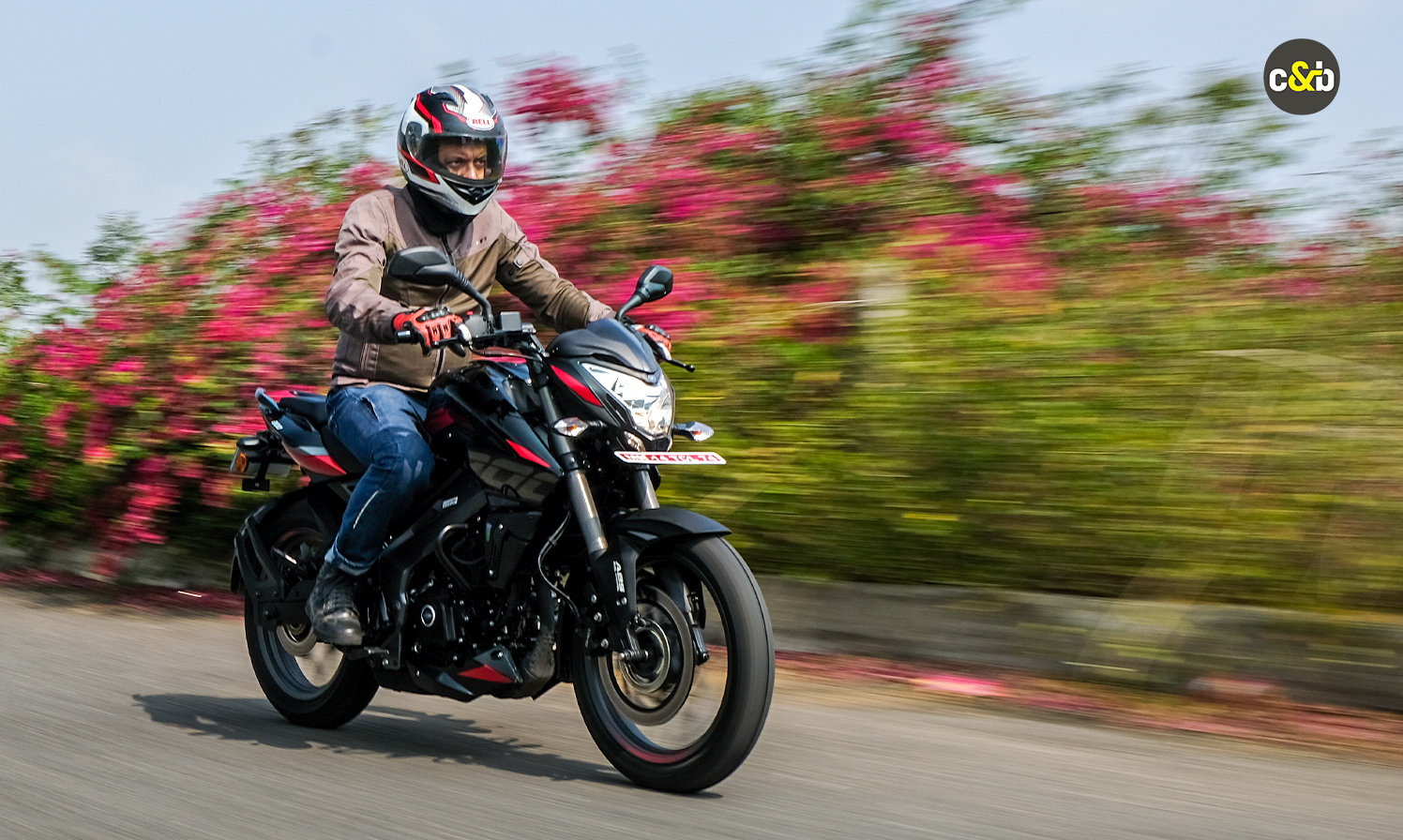 Pulsar ns 200 best sale helmet