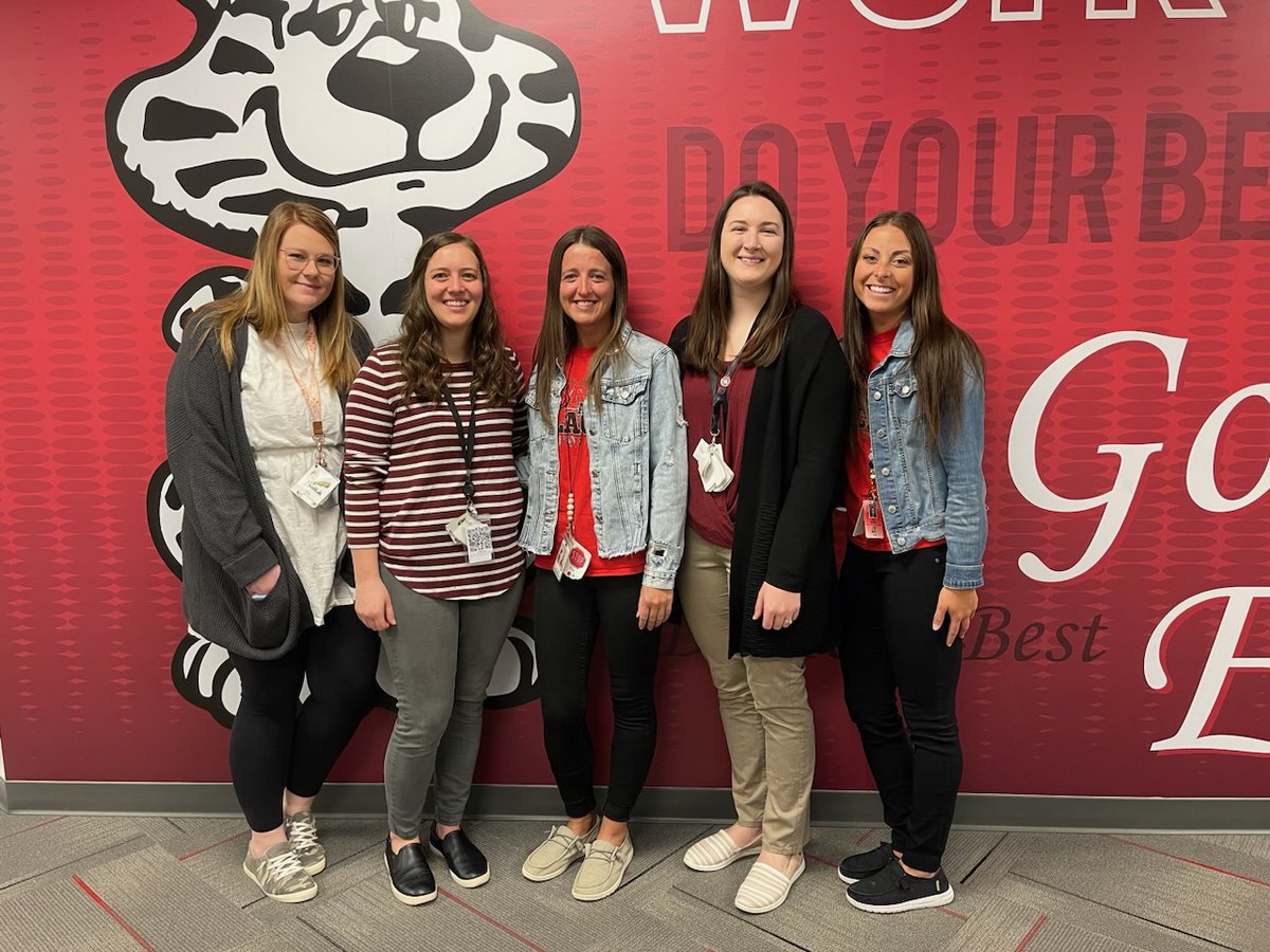 mrslinderwell's tweet photo. Today's BE Monday statements come from our special edu. teachers. Ms. Bittner: BE Diverse; Miss Cunningham: BE Willing; Mrs. Graber: BE Loving; Mrs. McConnell: BE Flexible; &amp; Mrs. Noble: BE Different. These are GREAT statements and EMPOWER us to celebrate one another! https://t.co/OXCgsKAgTD