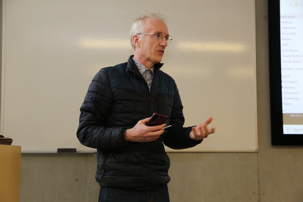 Professor Jeff Punch introduces the participants in the Faculty of Science and Engineering heat of the thesis in three competition.

Best of luck to all those taking part.

#ULResearch #thesisinthree