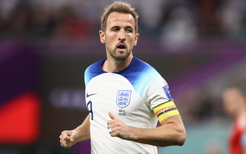 RemarksFootball's tweet photo. Harry Kane:

32 of his 54 goals were scored against... 

San Marino
Albania
Bulgaria
Montenegro
Panama
Kosovo
Lithuania 
Malta
Andorra
Nigeria
Scotland
Senegal
Slovenia

Add the 18 penalties...

It means he's scored 4 goals in decent games.. https://t.co/4XnqrJnaAT