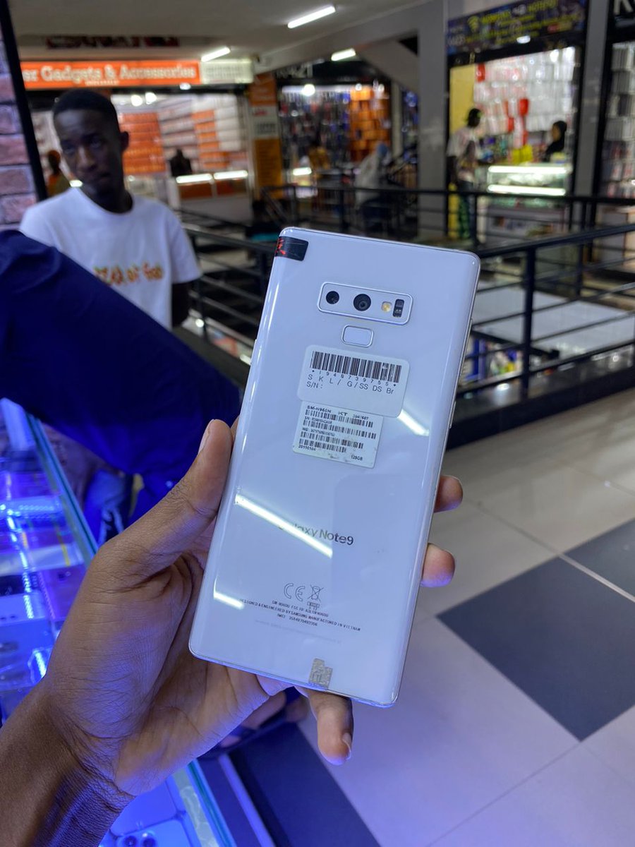 Note 9 available 650k 0750793373