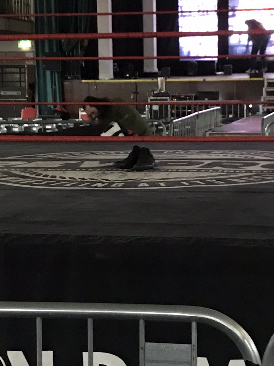 TheR0ff's tweet image. Retirement.

In wrestling, it is the culmination of a career which, if successful, should be celebrated.

Eddie Dennis should have had time after @RevProUK Revolution Rumble for us to say goodbye to him.

He wasn’t granted that.
I’m so sorry to him, because he deserved more.