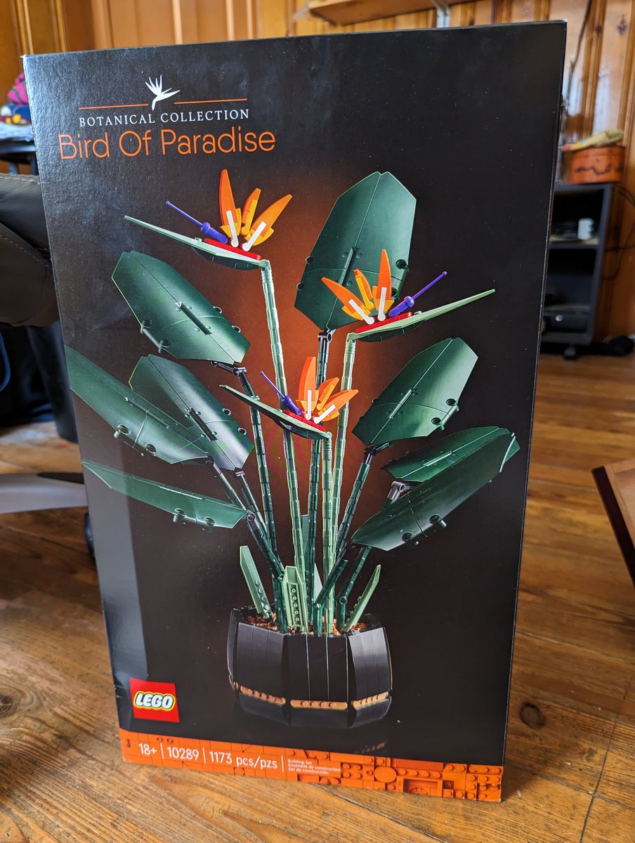 nessatism's tweet image. Well look who's out of backorder and inside my house 🥹