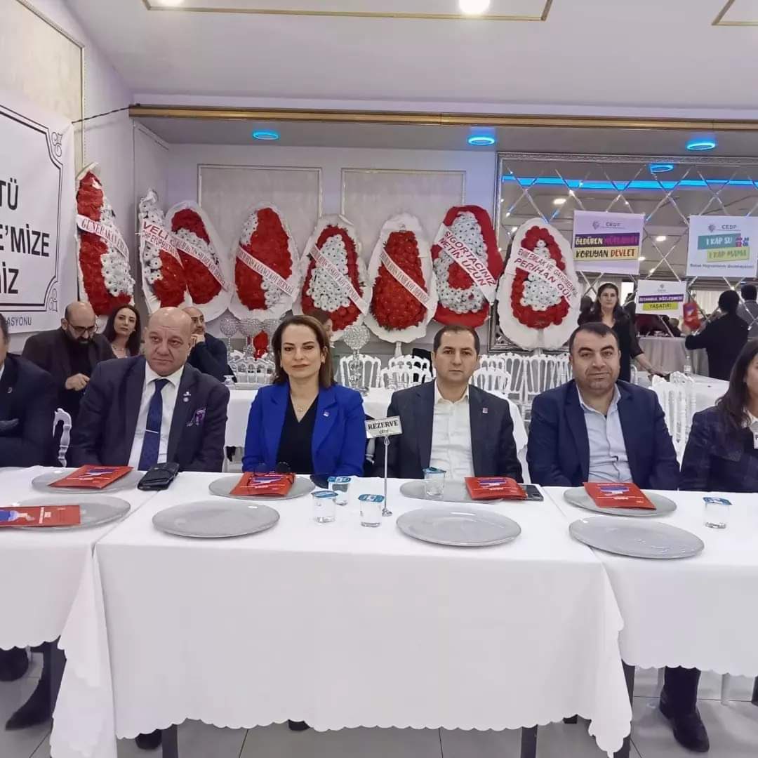 seyitahmetgunn's tweet photo. GELECEK Partisi EYÜPSULTAN ilçe başkanlığı olarak ÇEDF ÇAĞDAŞ ERZURUM DERNEKLERİ FEDERASYONU' nun düzenlemiş olduğu Olağanüstü  Genel Kongresine katılım sağladık. GÜN BİRLİK VE BERABERLİK GÜNÜDÜR https://t.co/mNCKQLMH0t