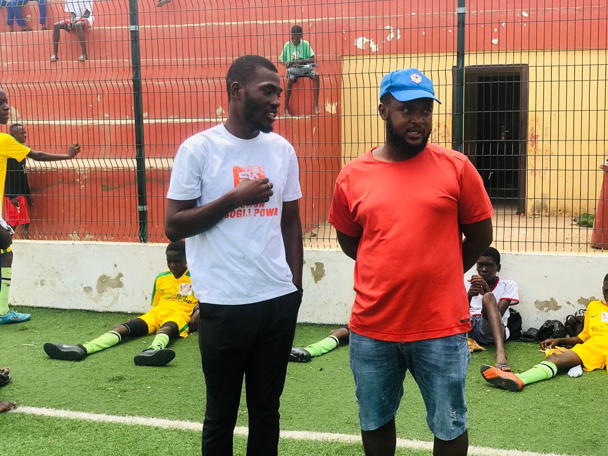 GreatFarcos's tweet photo. Thanks to the guys that lead us on the touchline. @Special00001, @Gheneral_Eklu and @NelsonNiiArunaG 
🟠🟣

#GreatFarcos
#sosofarcos
#juvenilefootball
#playerdevelopment
#football
#Mashi
#footballerforlife
#grassrootfootball
#juvenileleague
#coaches
#footballcoaching
#tactical https://t.co/8zIIc9jVyM