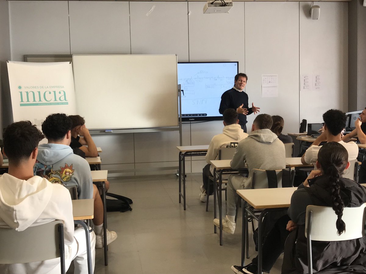 Programa Inicia (@frp_inicia) on Twitter photo Respeto, integridad e impacto son los valores que Antonio Budia <a href="/MicrosoftES/">Microsoft España</a> ha compartido con los alumnos del <a href="/IESORTEGAYGASS1/">IES ORTEGA Y GASSET</a> . con <a href="/frdelpino/">Fundación Rafael del Pino</a> #INICIAVALORES Respeto, integridad e impacto son los valores que Antonio Budia <a href="/MicrosoftES/">Microsoft España</a> ha compartido con los alumnos del <a href="/IESORTEGAYGASS1/">IES ORTEGA Y GASSET</a> . con <a href="/frdelpino/">Fundación Rafael del Pino</a> #INICIAVALORES