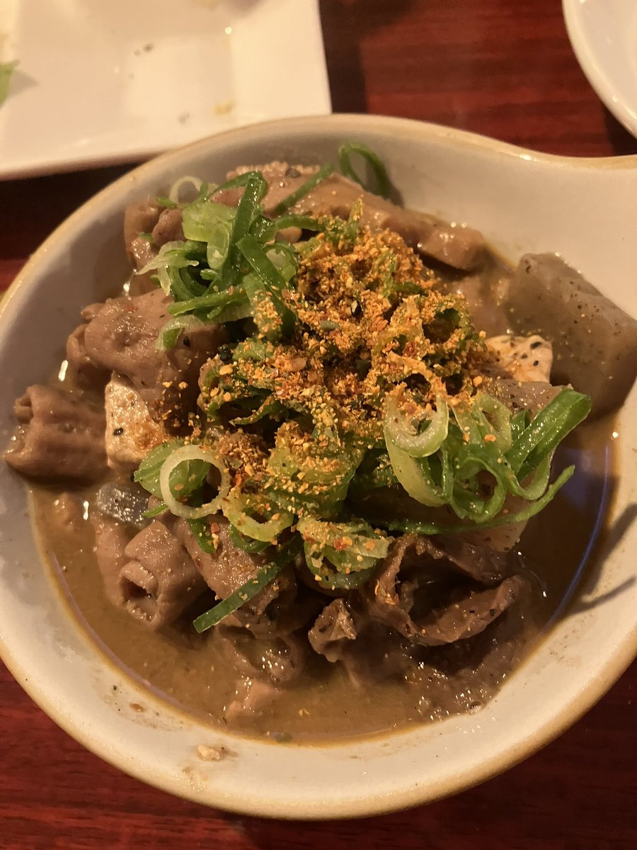 京都駅近くの酒肴屋じじばばさん　　　　

ちゃんと燗酒が美味しい、ちゃんと料理が美味しい

そりゃ満席になりますよ

素晴らしいお店でした！