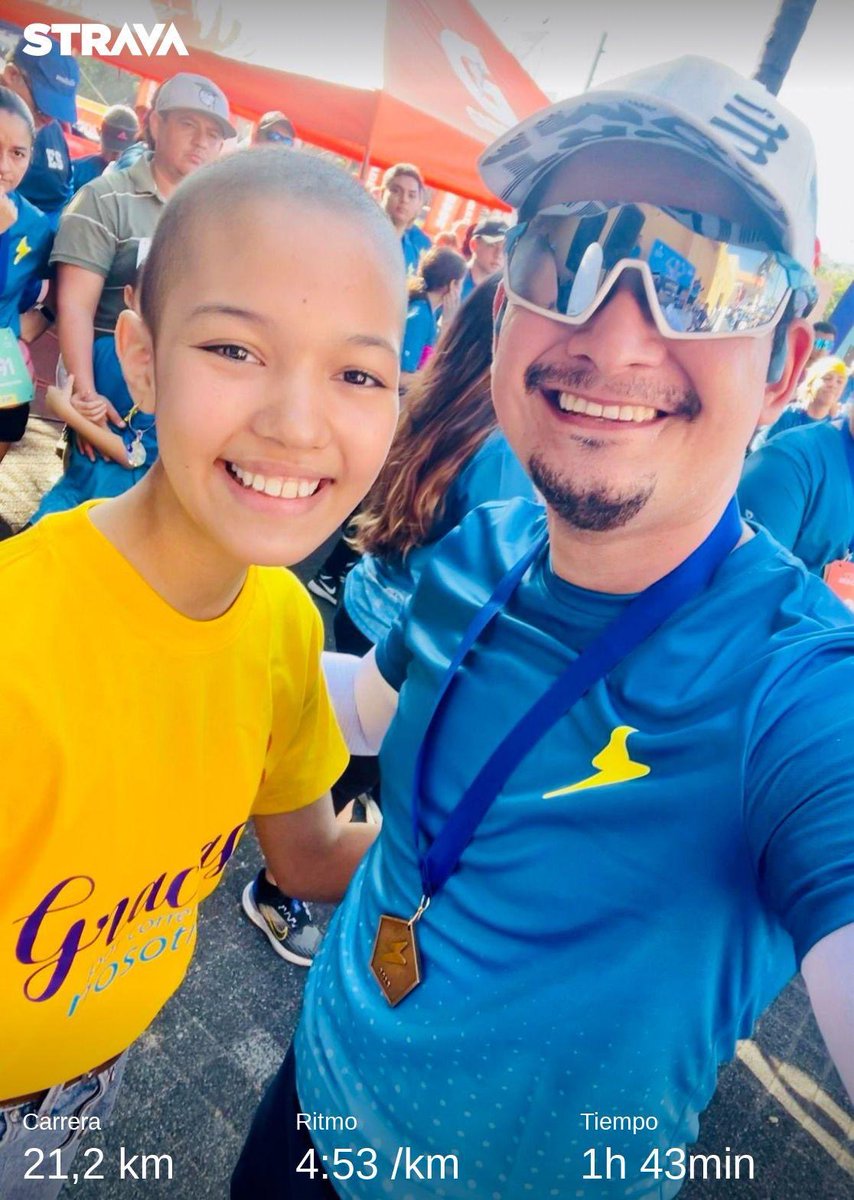 LalitoRun's tweet photo. Siempre es de lo más inspirador correr por ellos y apoyar la fundación @AyudameavivirSV #CarreraDeHéroes 🙌🏻 https://t.co/r0e8rSOOb1