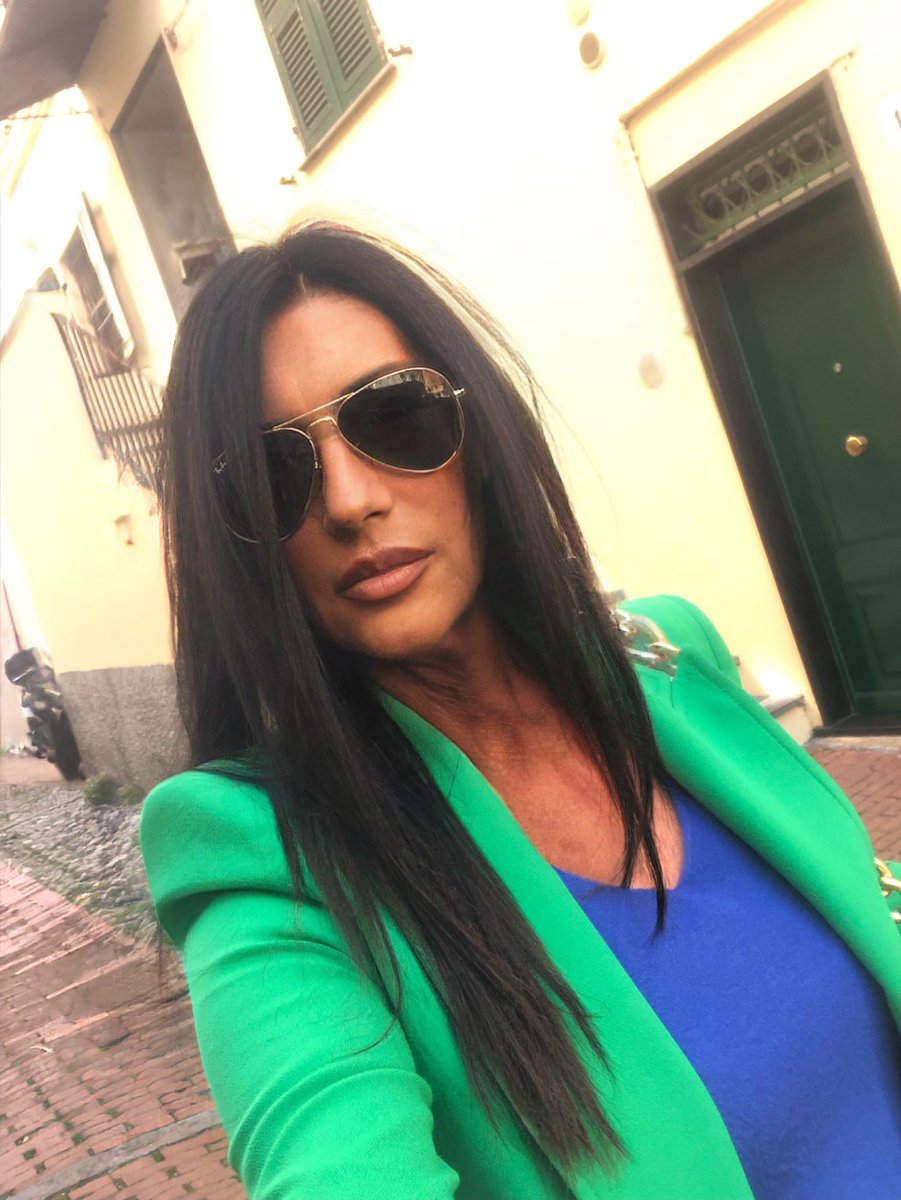 Settimo giorno di primavera …
Coloriamoci 😉💚
