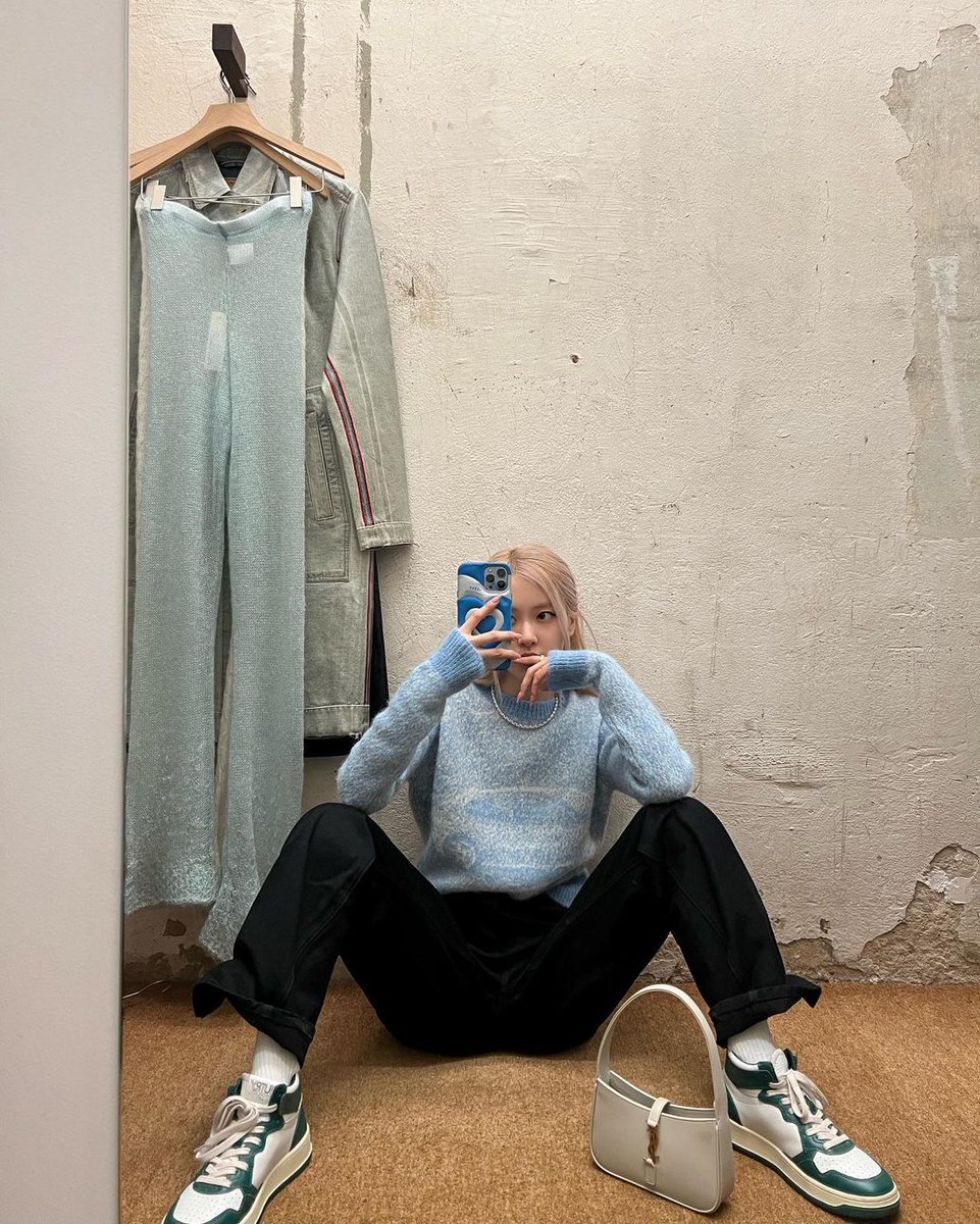 dazedtrancy's tweet image. ㅤㅤ

ㅤㅤ                  proof of life.ㅤㅤ
ㅤㅤ
ㅤㅤ