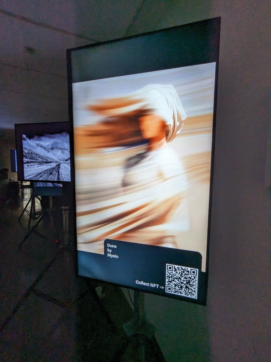 GM ♥️

My AI artwork ‚Dune’ at the <a href="/bicblr/">Bangalore International Centre</a> as part of an exhibition focused on technology, climate change and the future of art - featuring many amazing artists!

thanks for the picture <a href="/mat__nova/">Mat</a> whose art was also exhibited ♥️

<a href="/TezosIAC/">TIAC</a> <a href="/BeFantasticin/">BeFantastic</a>