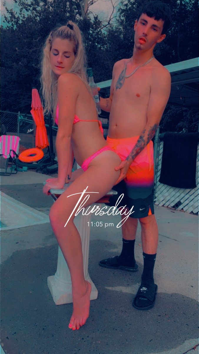 Kimmyparsons_xo's tweet photo. Last summer was litttttttttttt with you!!! #onlyfans #freeyou #ContentKing #ContentQueen #fun #onlyfanspartner https://t.co/lwazwTFGgo