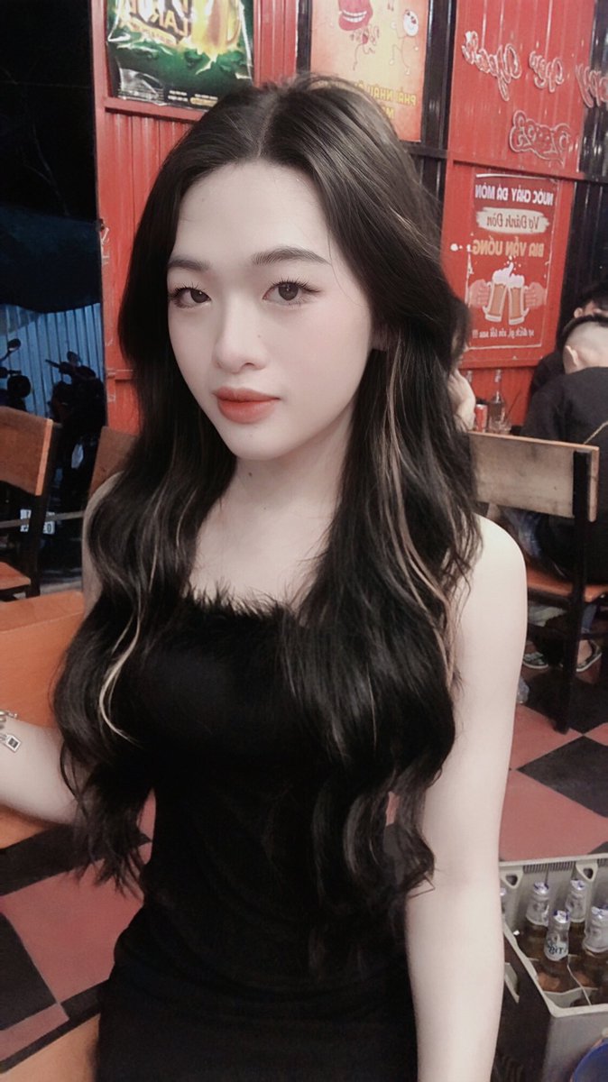 tueman_04's tweet photo. 18 tủi người để iuu https://t.co/rTpKWaexql