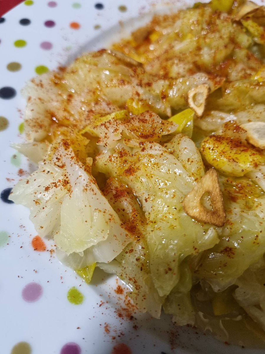 Miss Efervescente aka Momo tweet media