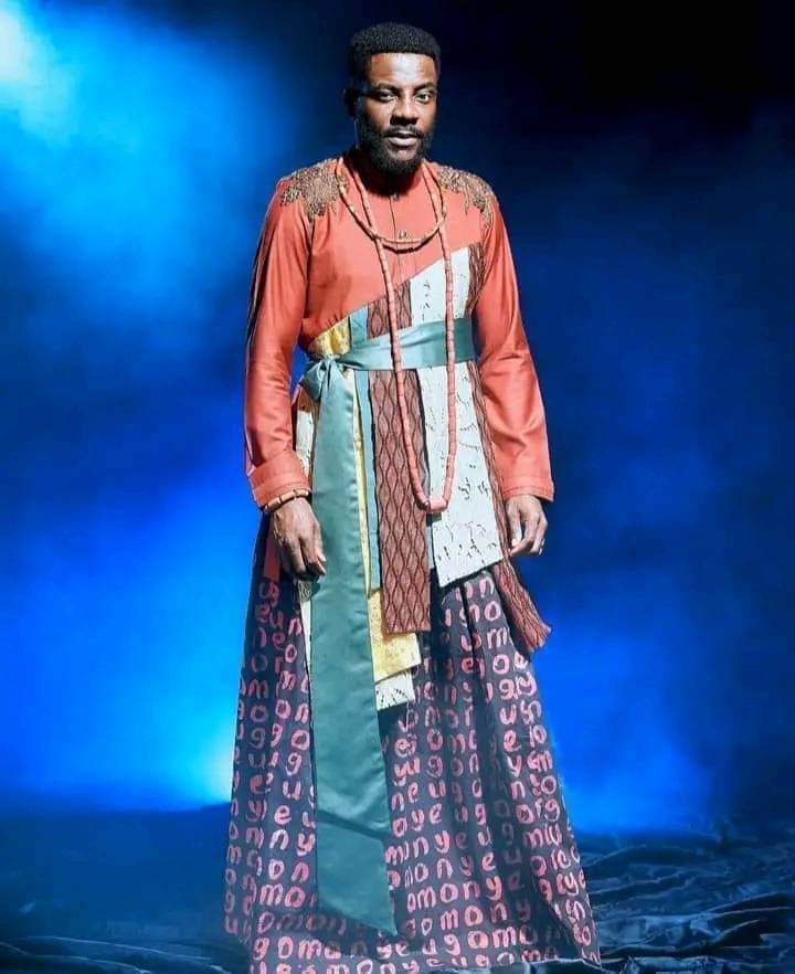 Ebuka you will not kill us ooo
#Ebuka
#BigBrotherNaija