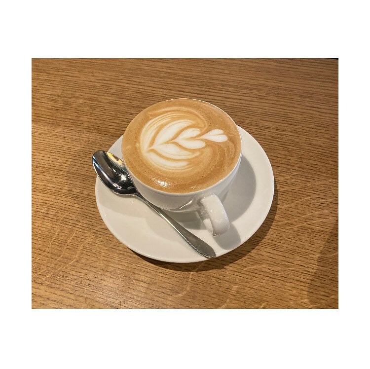 Unsere Jubiläumswoche und unser Highlight am Freitag mit Open Doors beim Coworking, Poetry Slam und anschliessender Party war ein voller Erfolg! Danke allen für euer Vorbeikommen und eure Unterstützung. 💛

Wir starten mit vollem Elan in das achte Eff… instagr.am/p/CqSt7nQq1KP/