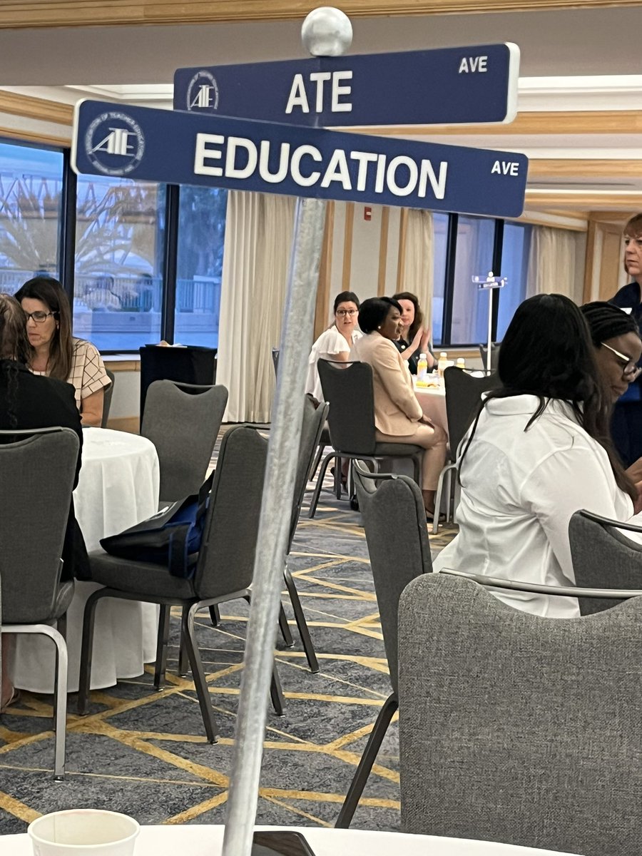 TamraDollar's tweet photo. Thank you @AssocTeacherEd & @WSU_Provost for the warm welcome to new members! So many ways to connect & serve. #ATEjax2023 #ATE2023 https://t.co/JhZelJcwbV