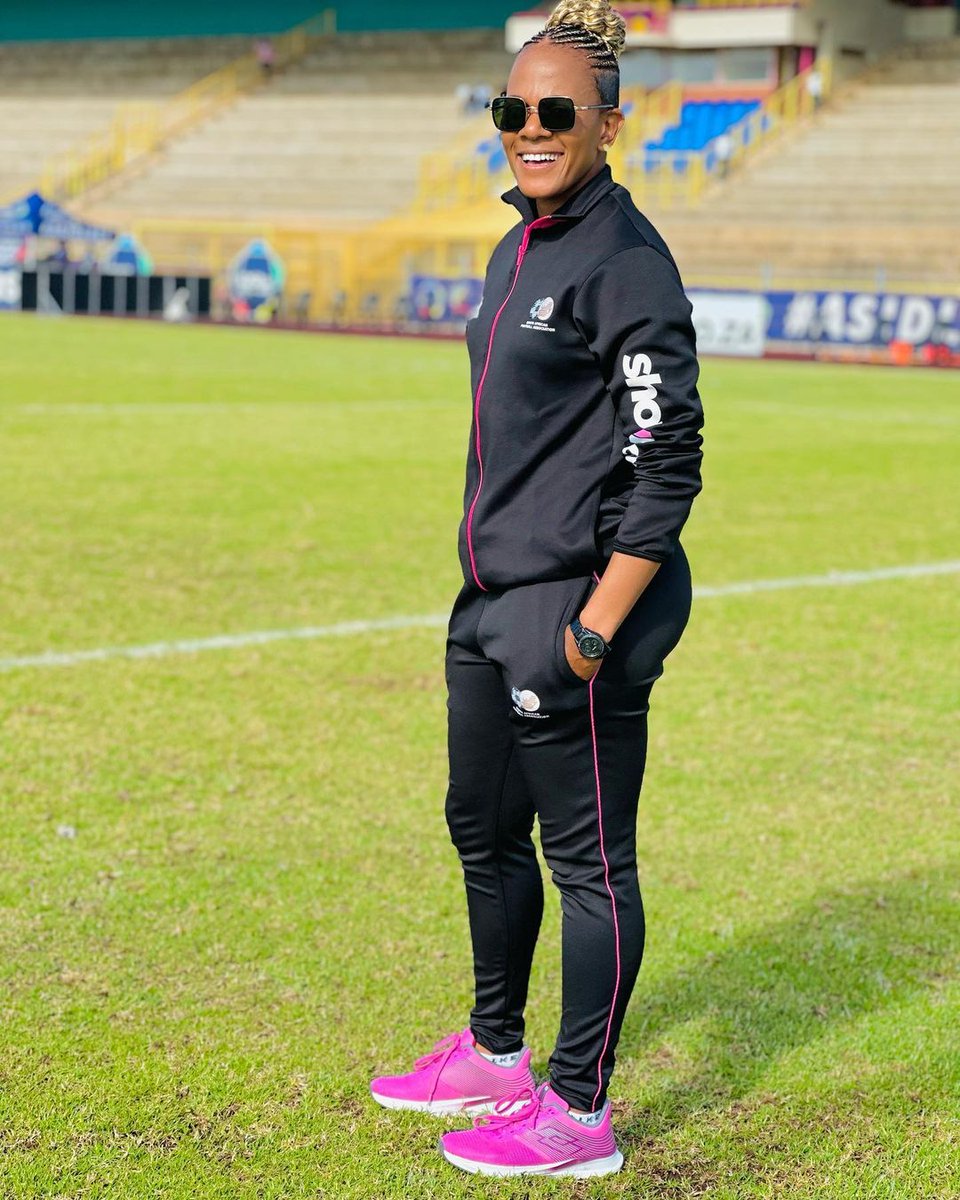 It's Akhona Makalima's birthday today! 🎂
Happy Birthday, ref! 🎈🎊🎉
📸: @Akhona_sheref