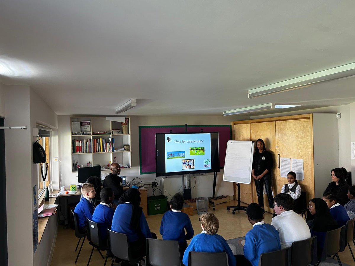 DuffusCF's tweet image. 🙌Thank you Ecclesbourne Primary School for taking part in our Right Track School Programme, it was a delight to work with your pupils! 

@yourcroydon 💜✨

#MakingAPositiveDifference #CroydonSchools #WellbeingProgramme