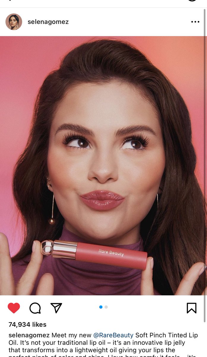 ella ♡ ☾ on Twitter "See. The Rare Beauty team that posts on her