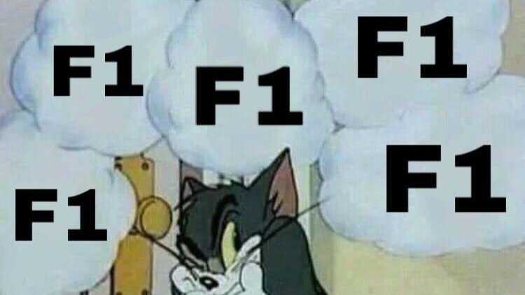 "No que você esta pensando?"
Eu: