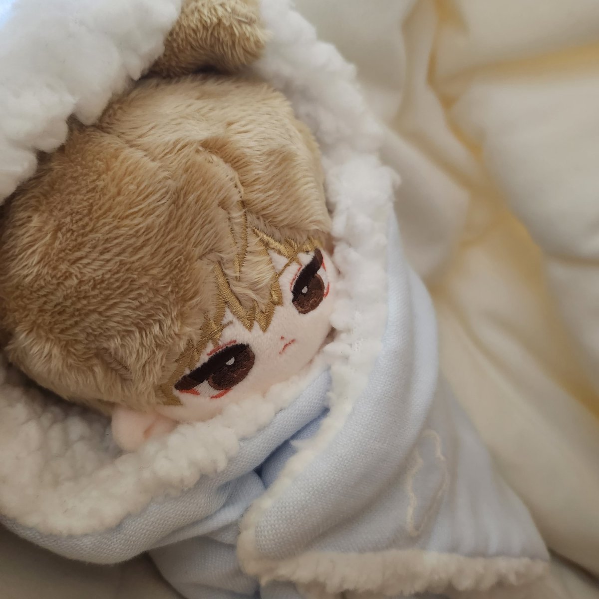 somsombabe's tweet photo. 이불속 몽머 https://t.co/YB3NjiY21m