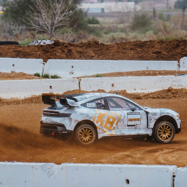 r53_suspension's tweet photo. So much love for this livery 🧡

#KB43VER @TravisPastrana @NitroRallycross https://t.co/eW8lnFrNfT