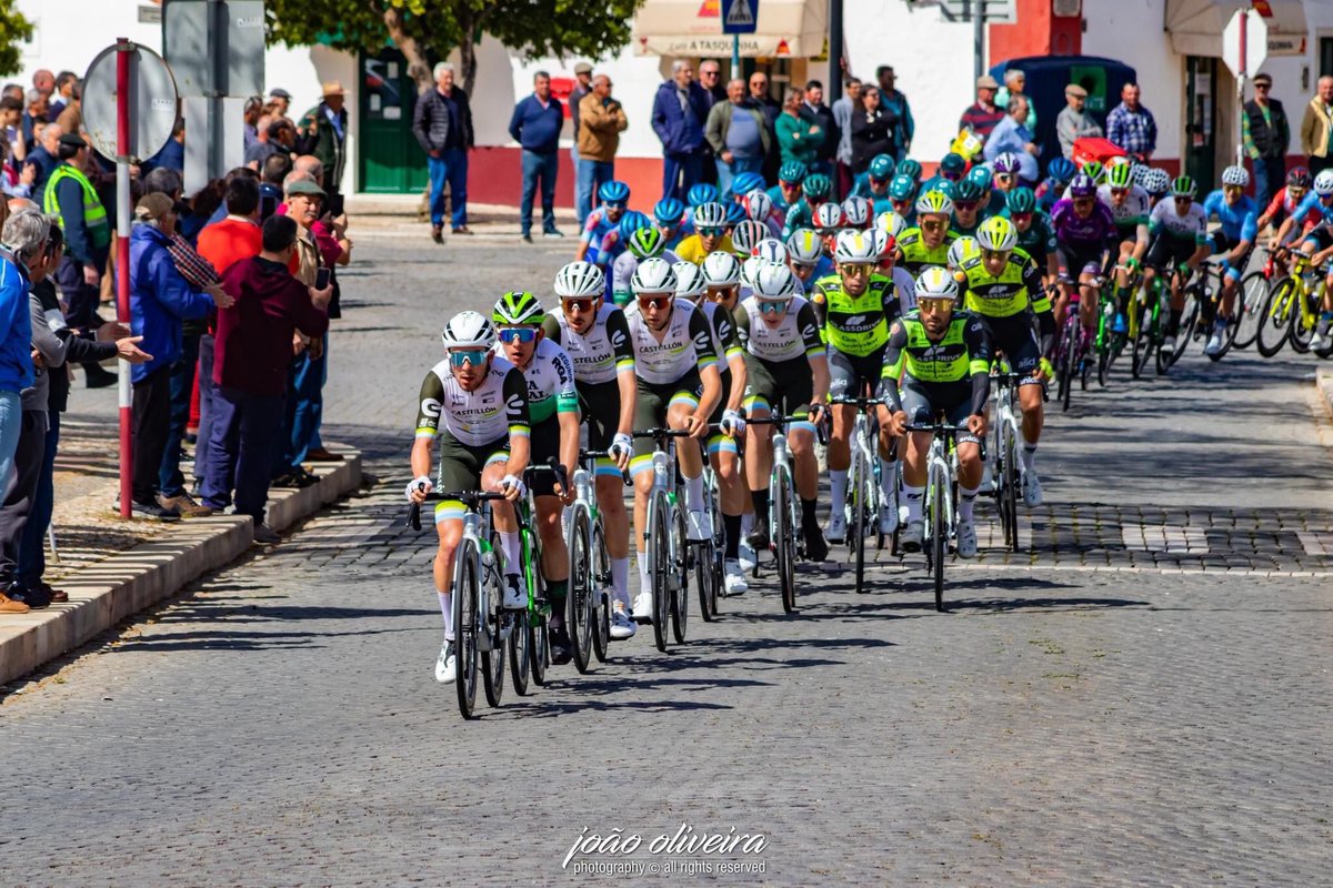 Volta ao Alentejo 2023🇵🇹
5 dias de corrida em que levo para casa muitas aprendizagens e companheirismo.
Conseguimos um 2*lugar à geral por equipas e <a href="/AlexMolenaar1/">Alex Molenaar</a> em 3*lugar na geral individual.👌
#teamworkmakesthedreamwork