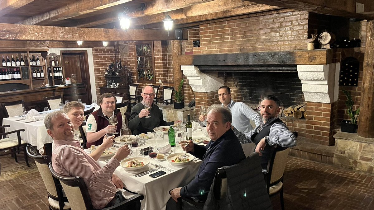 markvisschers's tweet photo. In good company @TikvesWinery thank you for great wines and food! #NorthMacedonia #tikves #greatwines https://t.co/n1AkVnb7up