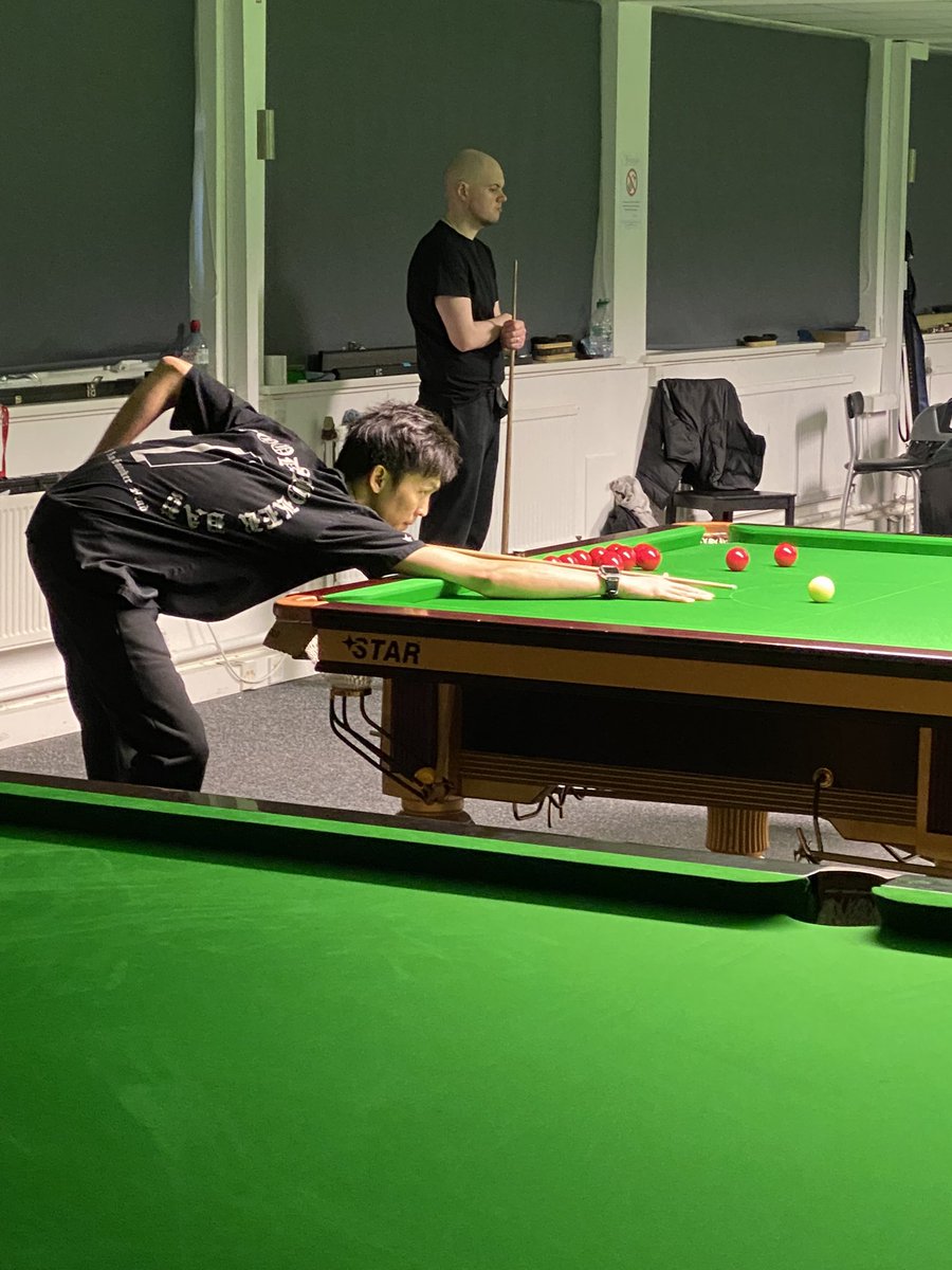 QHouseSnooker tweet picture