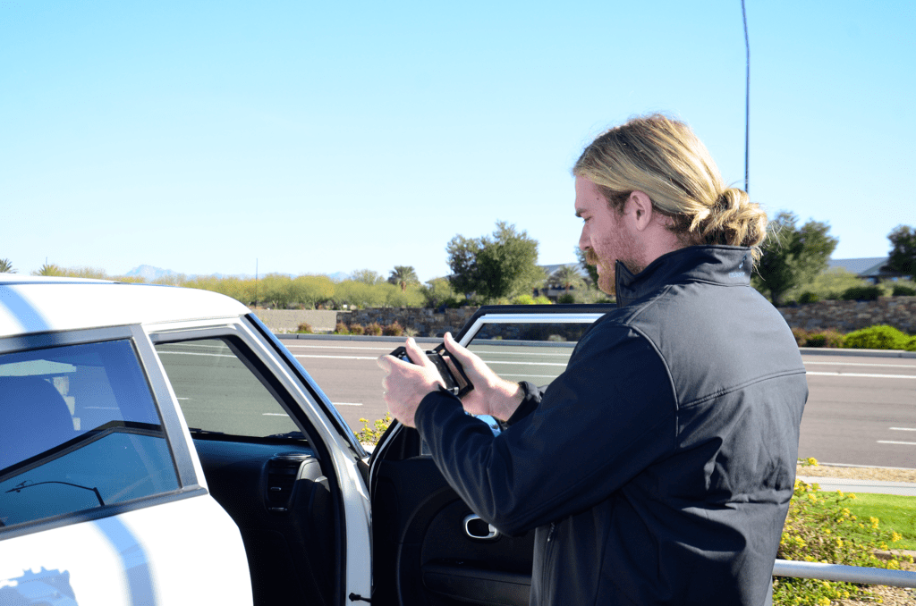 RedlineAutoM's tweet photo. From improving lead quality to building trust and even improving your reputation online, every dealership should be striving to use real photos of their vehicles across the web. We broke down exactly why and how much that matters - read more @ https://t.co/QrZKCdvy6M https://t.co/BF2cMcolOB