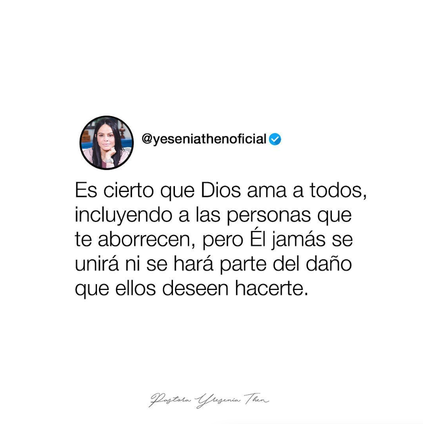 YeseniaThenOfi's tweet photo. “Si alguno conspirare contra ti, lo hará sin mí; el que contra ti conspirare, delante de ti caerá”. Isa. 54:15 #frases #yeseniathen #pensamientos #monday https://t.co/s8T0zdVz2s