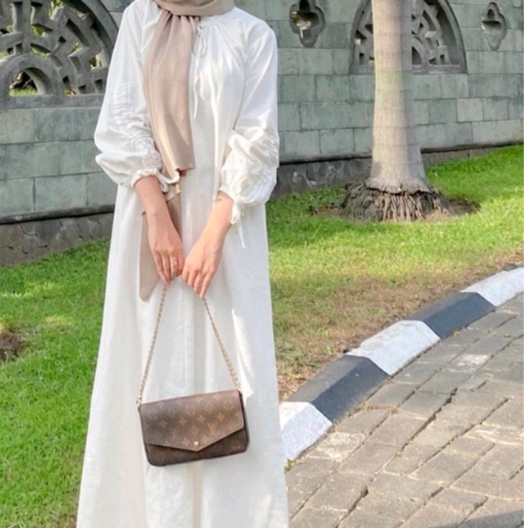 cuteebluee's tweet photo. 🩶 White Dress 🩶

1. LYLA LINEN DRESS 
 • 🖇 https://t.co/JMuWINSsDP
2. NABILA DRESS
• 🖇https://t.co/qCfHK7Xx5U https://t.co/dvPTOCL5Rp