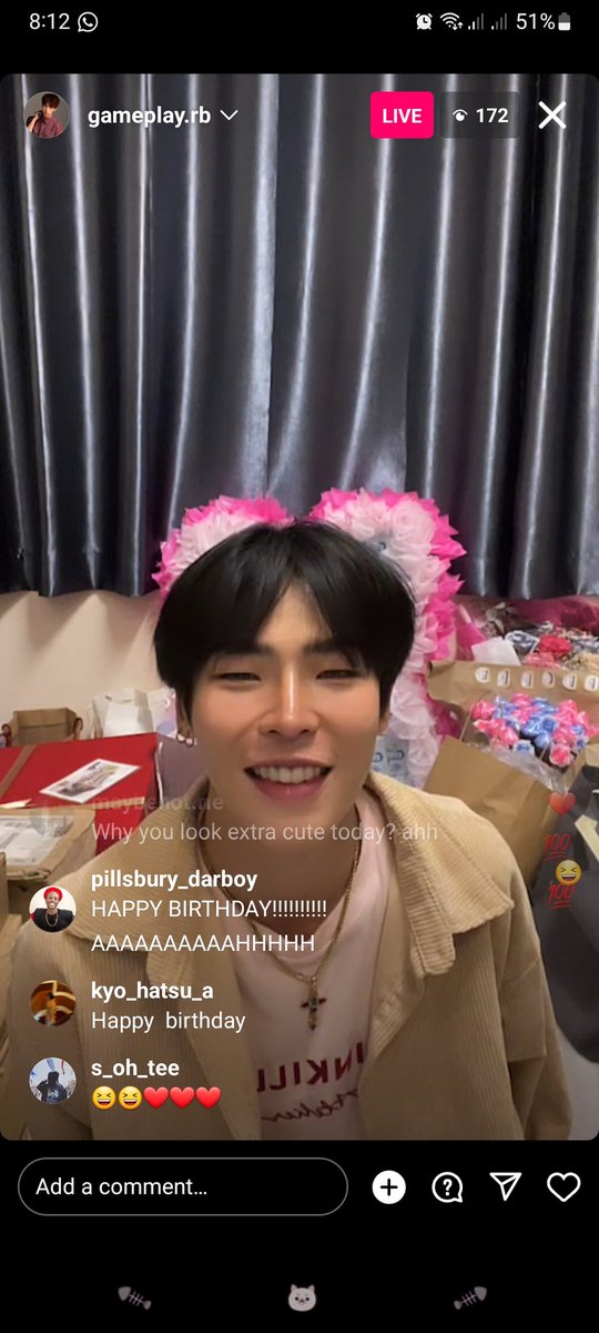 serenadess_'s tweet photo. Thank God, he looks so happy 🤧
Glad to watch him smile and be happy like this
#Gameplay #gamplayrb #GameplayHBD2X https://t.co/e2TJkWwgI8