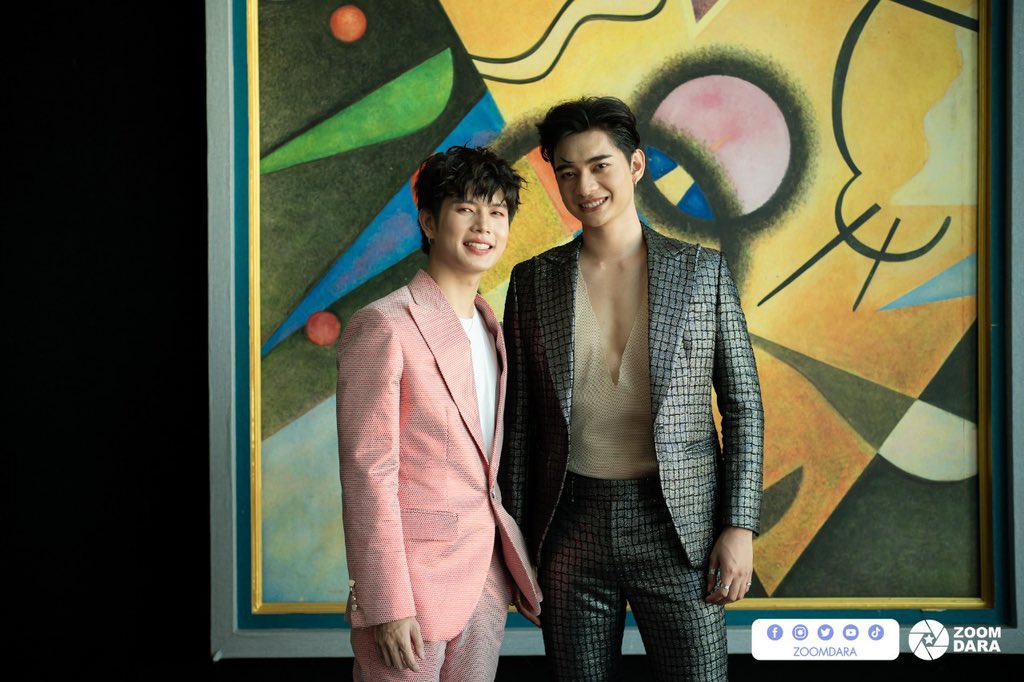 zoomdara_online's tweet image. “ก้าวหน้า-เทอร์โบ” พวกนายก็น่ารักเกิ๊นนน!! 🥰❤️🫶🏻

#DPDanceStudio
#ก้าวหน้าเทอร์โบ #KaownahTurbo
#kaownah #ก้าวหน้า #turbotb #เทอร์โบ
#ก้าวไปกับเทอร์ #ก้าวหน้าครับผม
#รักติดเทอร์โบ #zoomdara