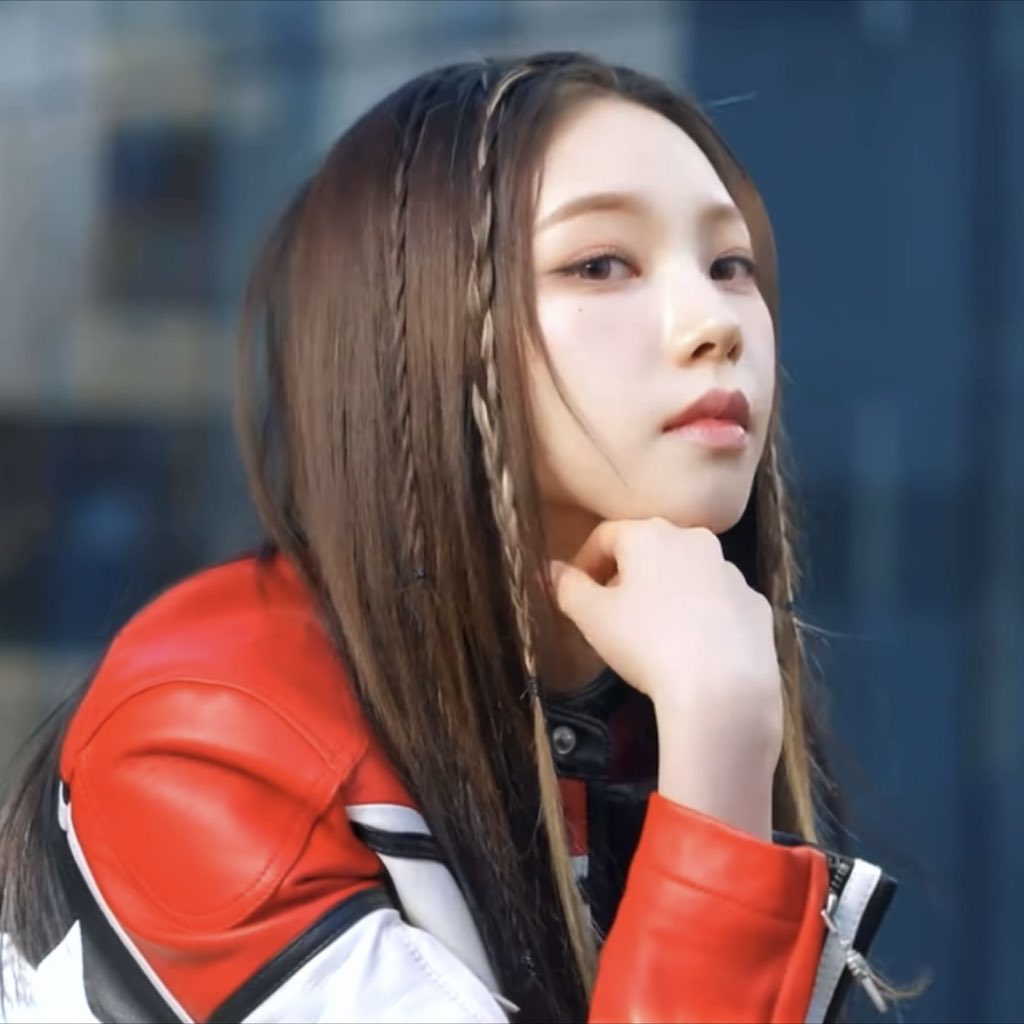 karinaspics's tweet photo. girlfriend material https://t.co/pfClZMdzKt