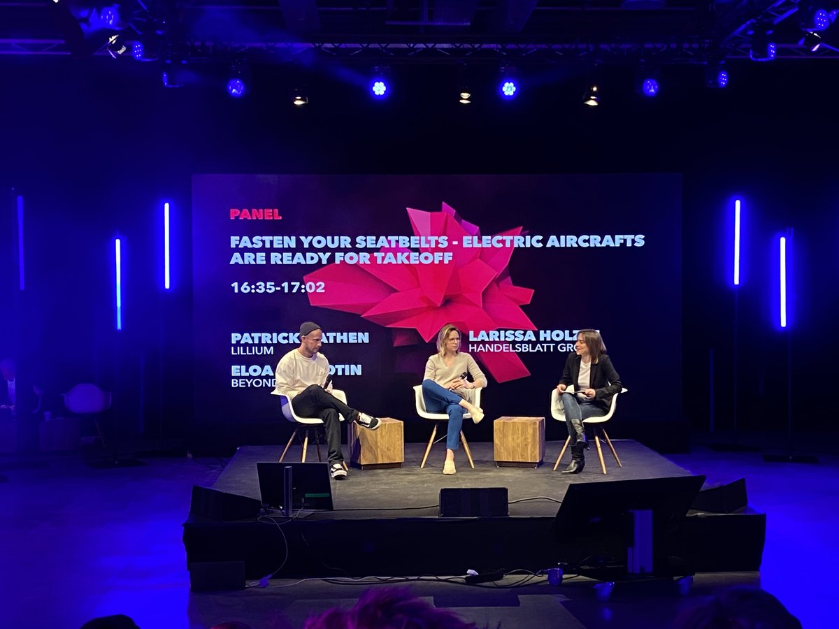 I had a great time sharing the stage with @padde_slam at <a href="/START_Summit/">START Summit</a> last week. Aviation will be electric.  Let's work together to improve it and make it better, faster, stronger.
