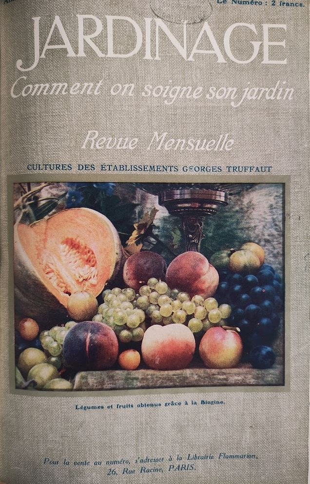 Hortalia_SNHF's tweet photo. PATRIMOINE #LundiFleuri 
Une sélection des belles couvertures et des conseils de la revue "#Jardinage : Comment on soigne son jardin" des établissements Georges #Truffaut. Membre actif de la SNHF, nous conservons la collection complète (de 1911 à 1939).

📚 Bibliothèque SNHF https://t.co/uw0g4aGcXH