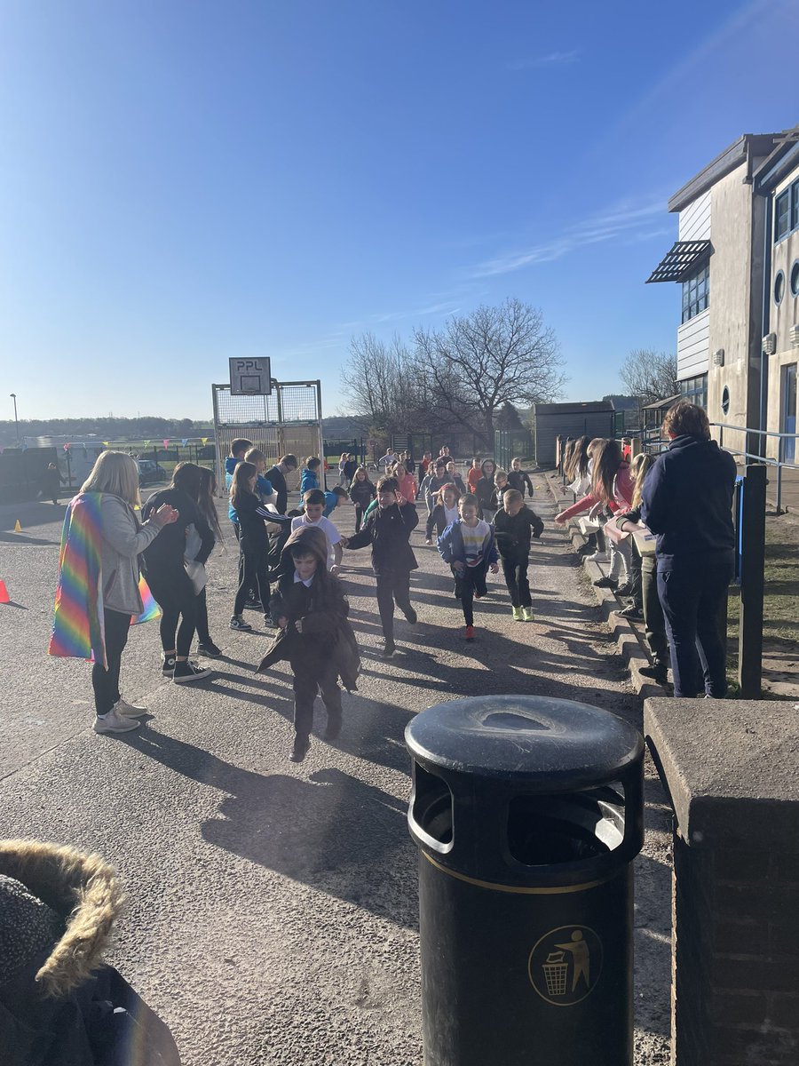 asd_alva's tweet photo. Autism Acceptance week starting off with a bang with our colour run 🏃🏼‍♀️ #AutismAcceptanceWeek #spectrumcolourchallenge https://t.co/PDZoqvUYkY